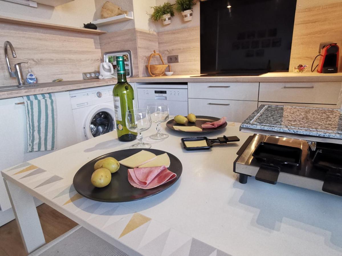 Le Duplex - Hyper Centre - Gare - Wifi - Netflix - Disney + Annecy Ngoại thất bức ảnh